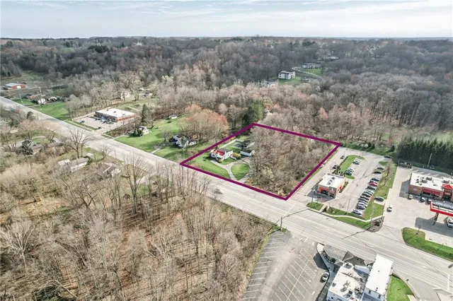 $299,900 | 2341 South Hermitage Road, Hermitage, PA 16148