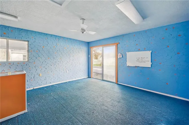 $299,900 | 2341 South Hermitage Road, Hermitage, PA 16148