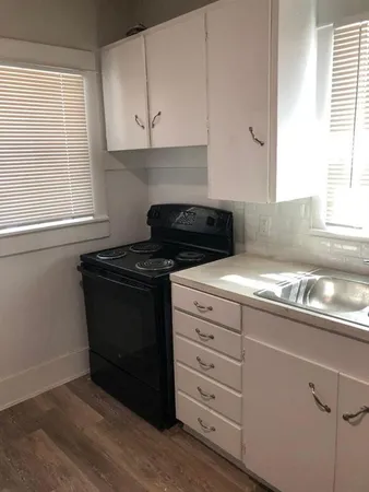 $595 | 502 Cottonwood Street, Unit 4, Coleman, TX 76834