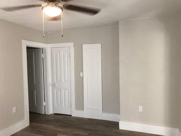 $595 | 502 Cottonwood Street, Unit 4, Coleman, TX 76834