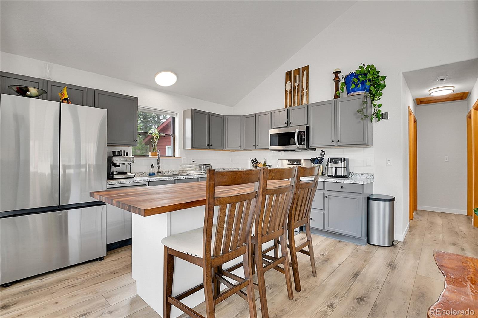 243 Bandit Lane Bailey, CO 80421 - Photo 10 of 46 Gallery Image 10
