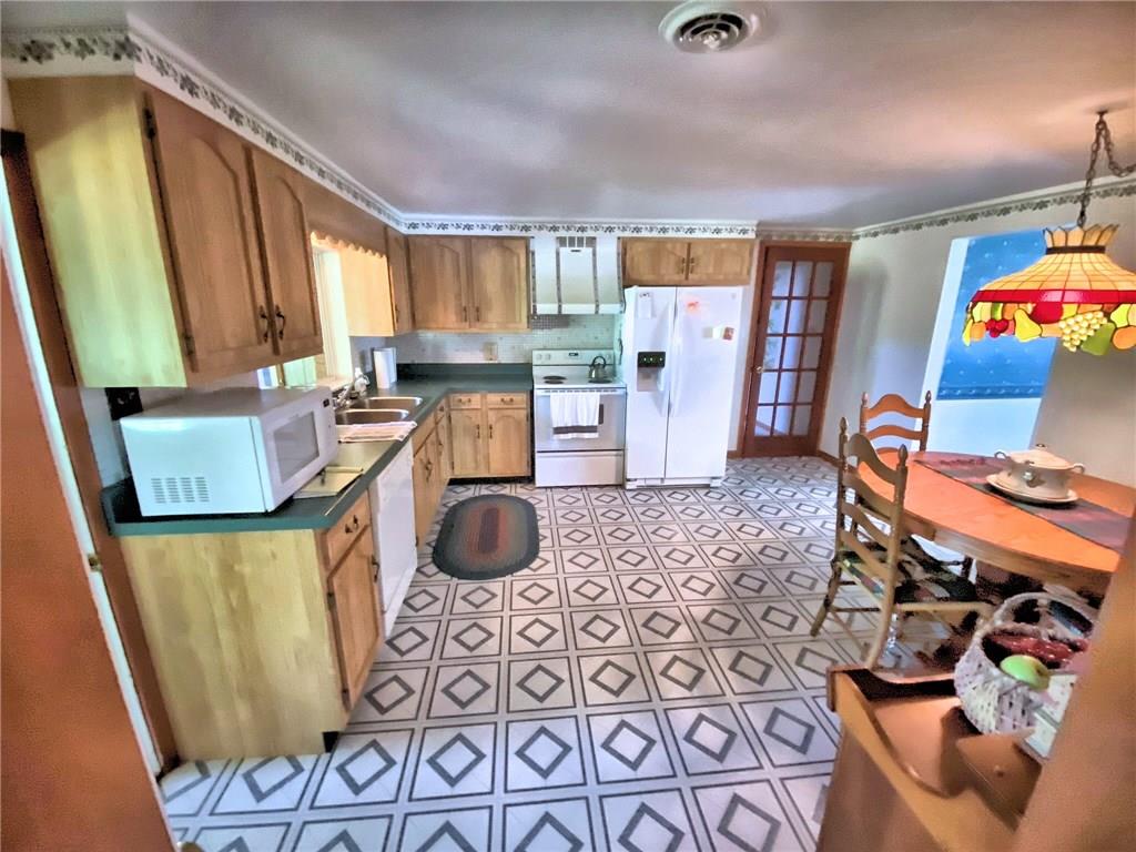 3027 Langley Road Uniontown, PA 15401 - Photo 8 of 25 Gallery Image 8