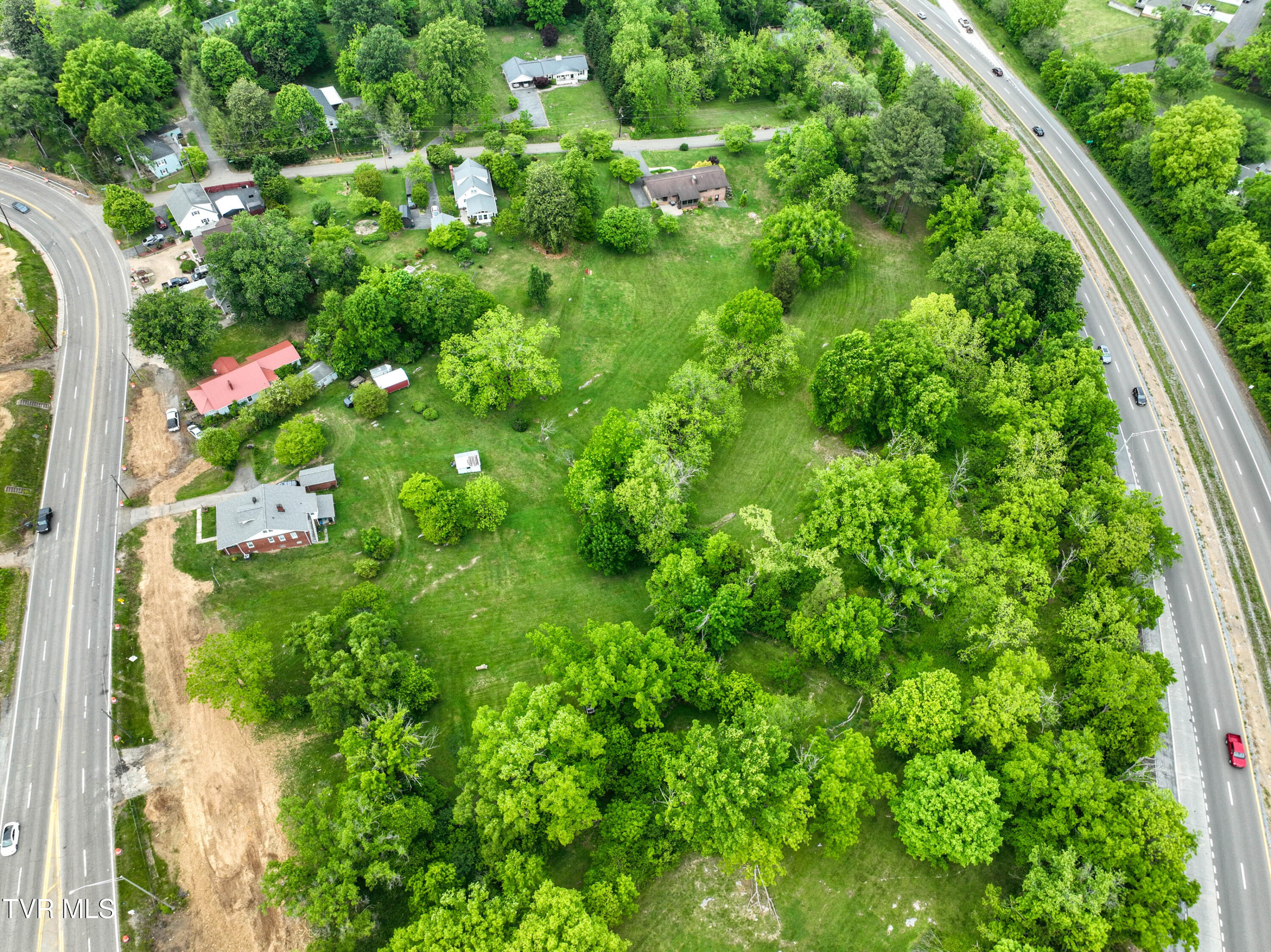1921 Edens Ridge Road Kingsport, TN 37664 - Photo 76 of 80 1921 Edens Ridge Dr Drone HAGERMAN-31