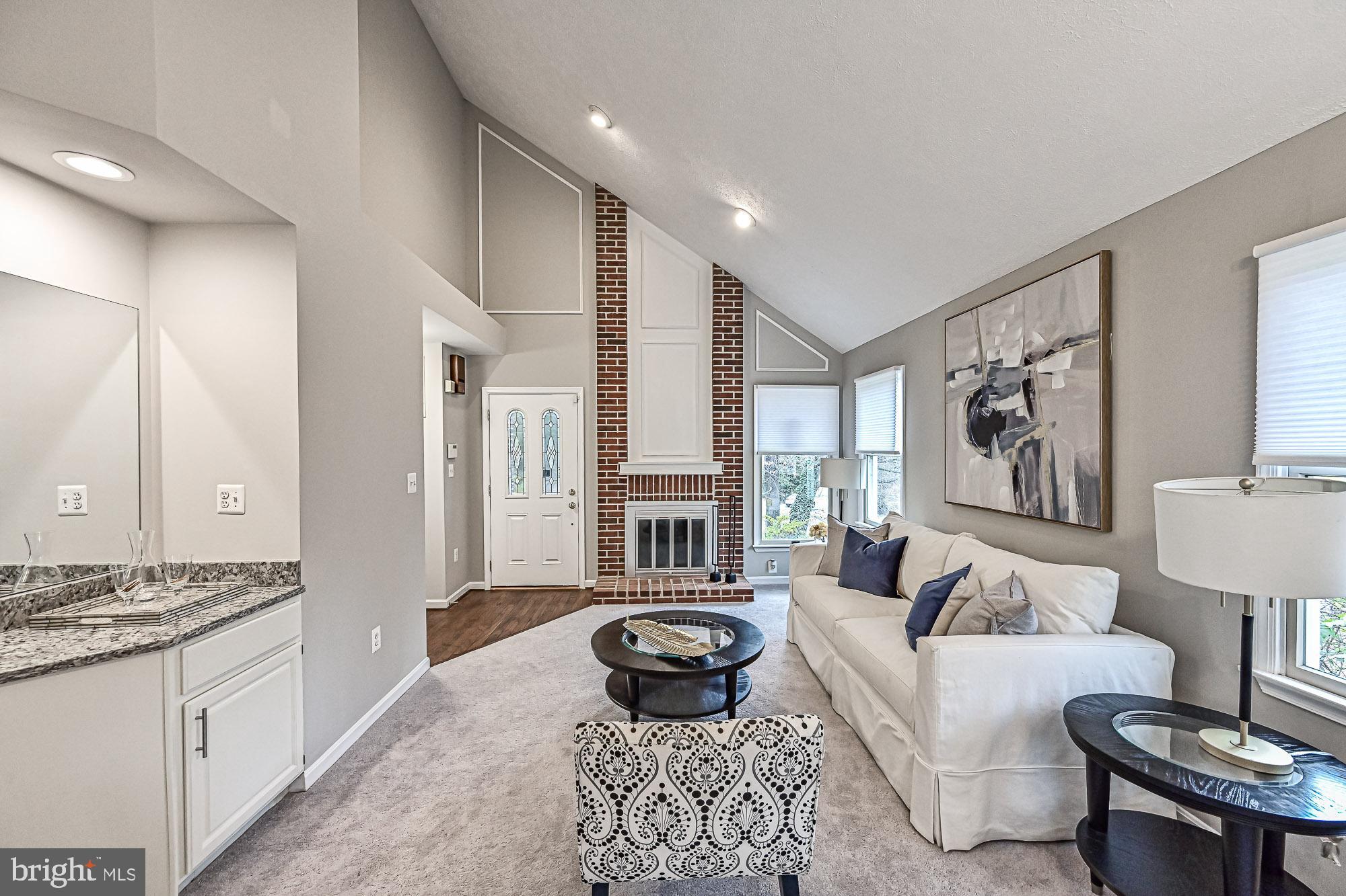 11619 Valley Road Fairfax, VA 22033 - Photo 3 of 74 Gallery Image 3