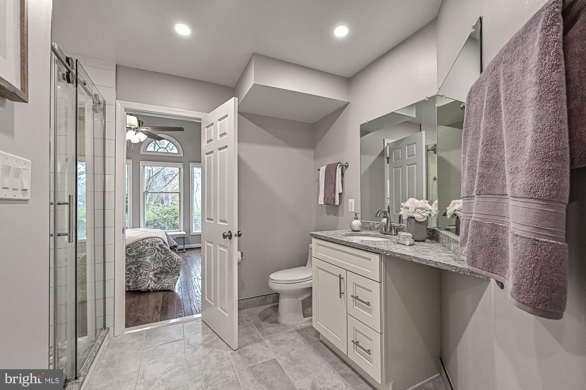 11619 Valley Road Fairfax, VA 22033 - Photo 24 of 74 Gallery Image 24