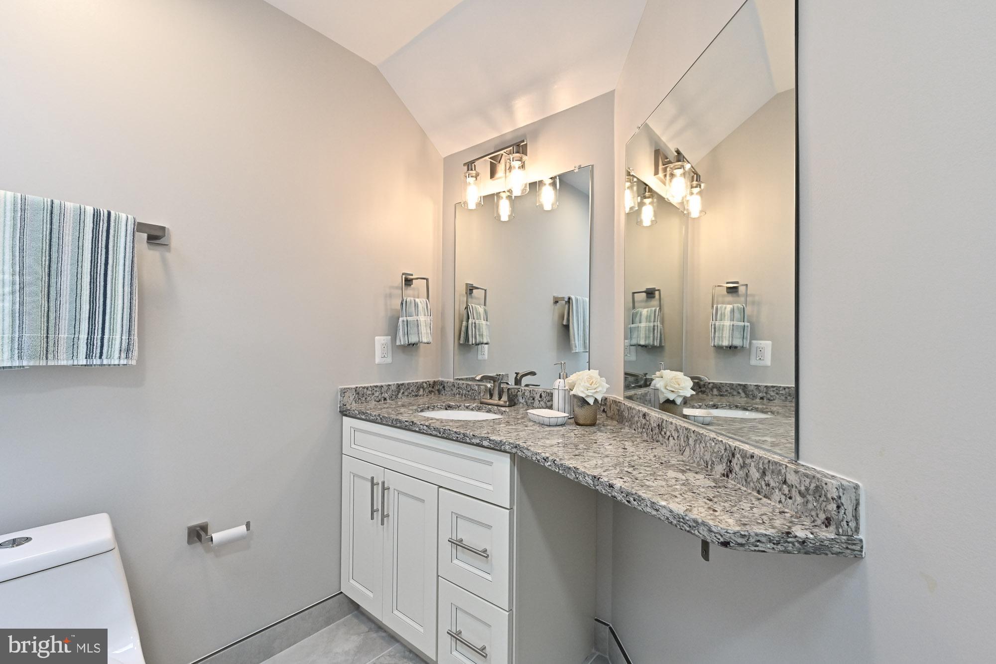 11619 Valley Road Fairfax, VA 22033 - Photo 39 of 74 Gallery Image 39