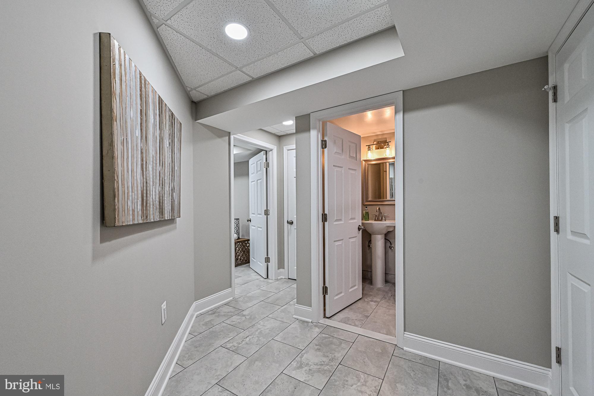 11619 Valley Road Fairfax, VA 22033 - Photo 44 of 74 Gallery Image 44
