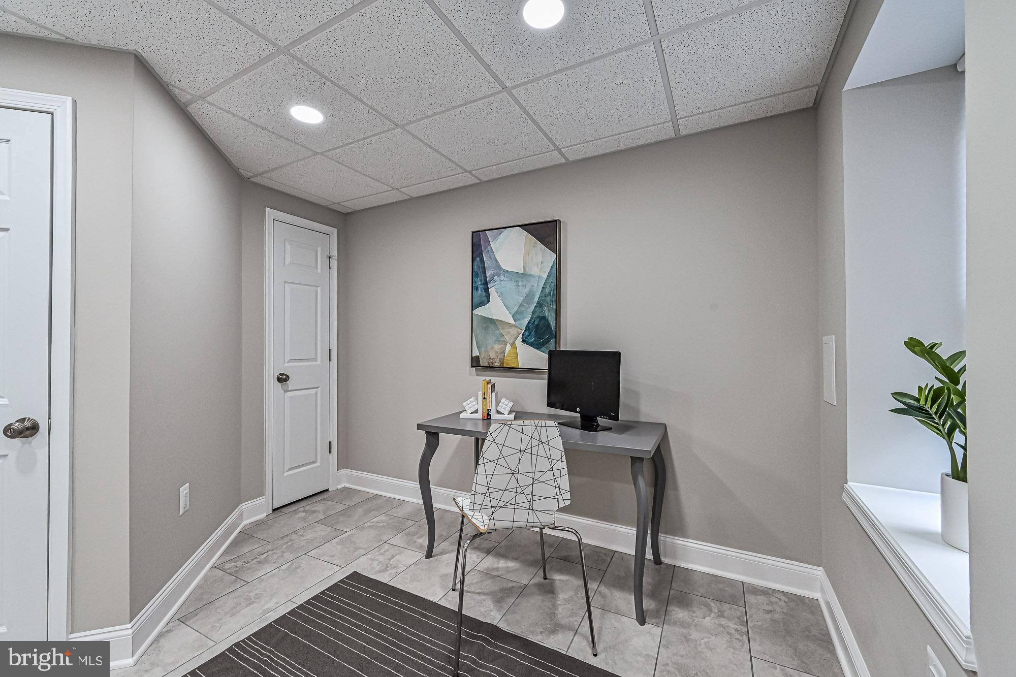 11619 Valley Road Fairfax, VA 22033 - Photo 48 of 74 Gallery Image 48