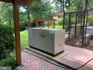 11619 Valley Road Fairfax, VA 22033 - Photo 67 of 74 Stand-by generator