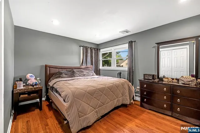 $649,000 | 321 Henley Avenue, New Milford, NJ 07646