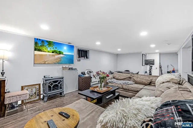 $649,000 | 321 Henley Avenue, New Milford, NJ 07646