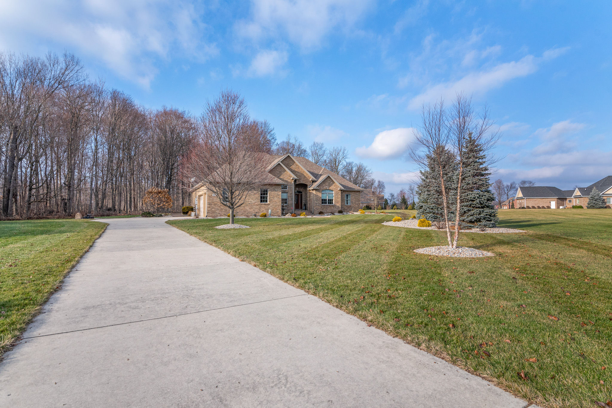 6084 Bluegrass Road Kokomo, IN 46901 - Photo 3 of 45