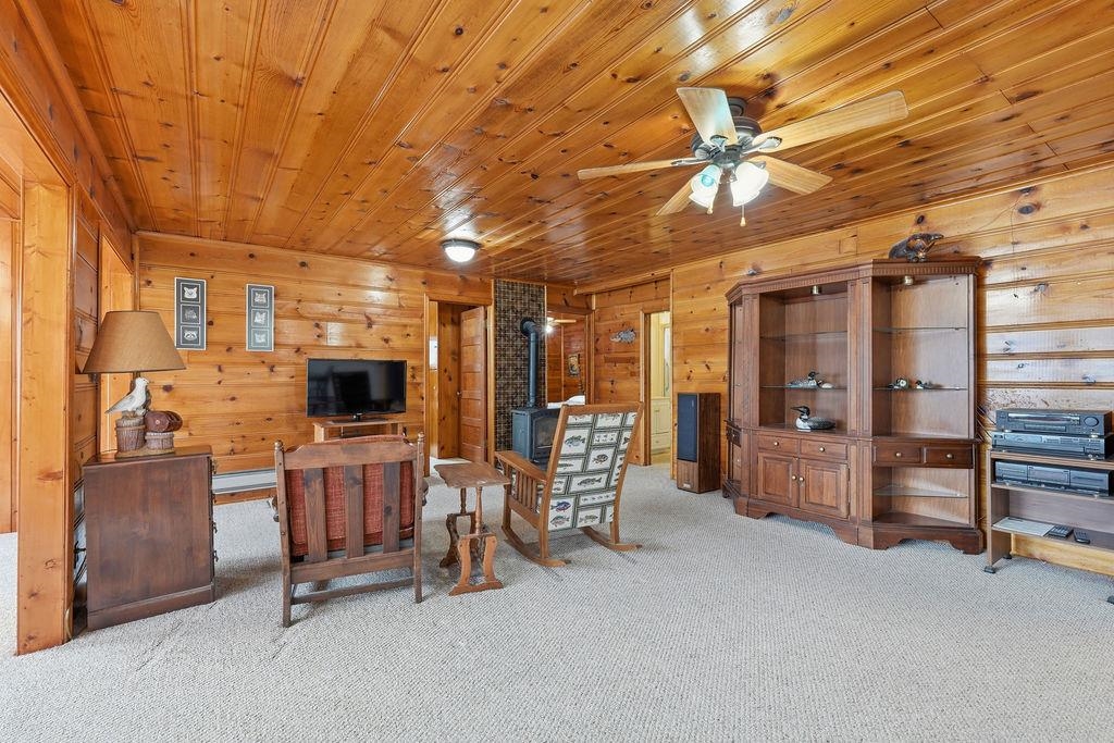 40390 Sunnyside Beach Road Loon Lake, WA 99148 - Photo 13 of 43