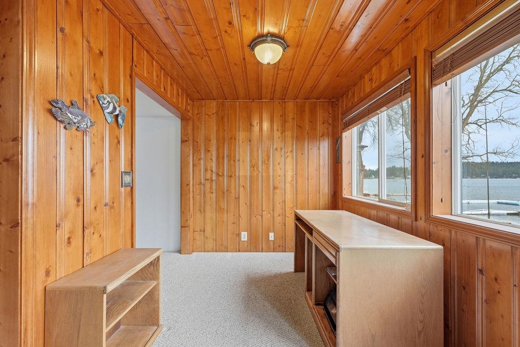 40390 Sunnyside Beach Road Loon Lake, WA 99148 - Photo 15 of 43