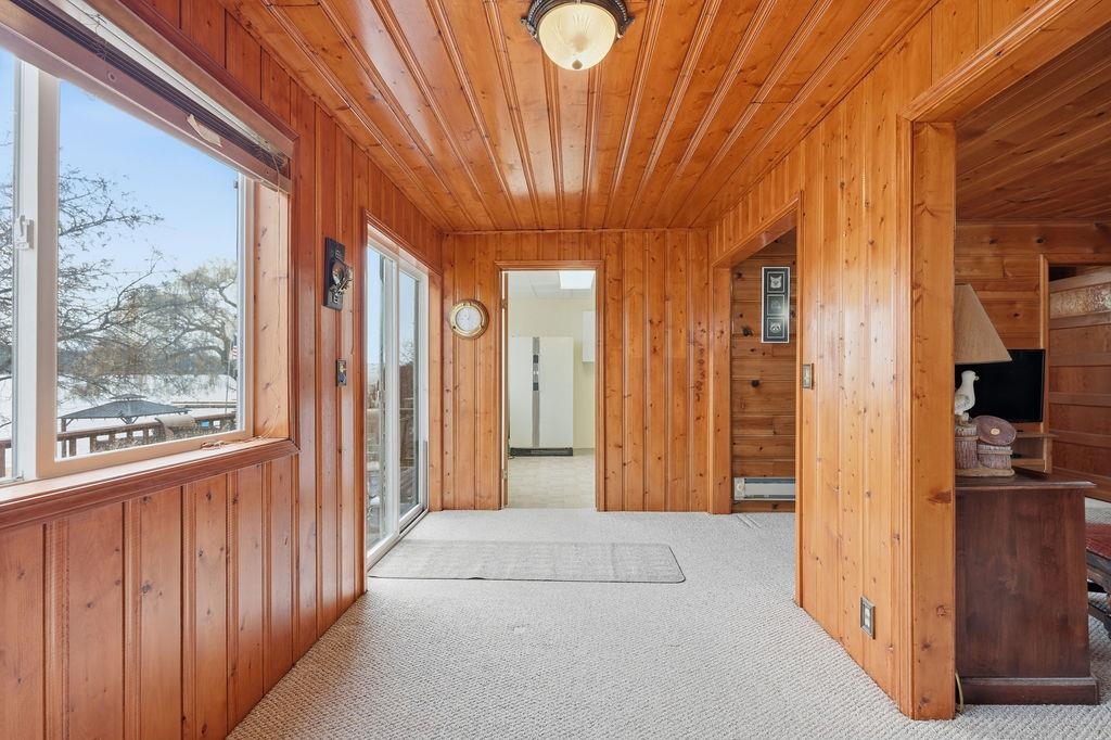 40390 Sunnyside Beach Road Loon Lake, WA 99148 - Photo 16 of 43