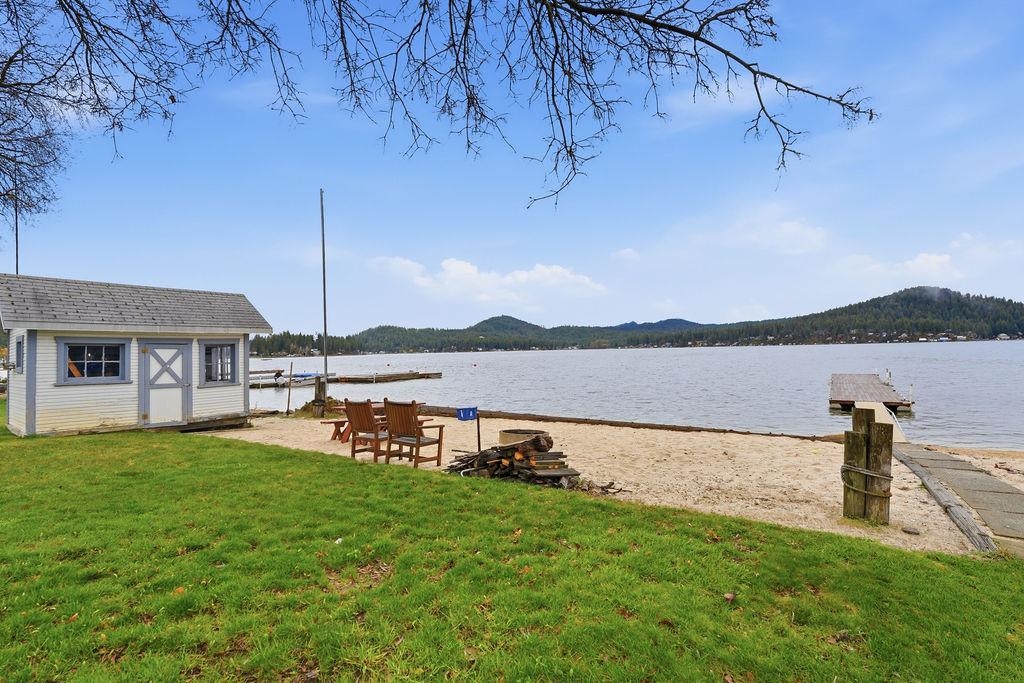 40390 Sunnyside Beach Road Loon Lake, WA 99148 - Photo 32 of 43