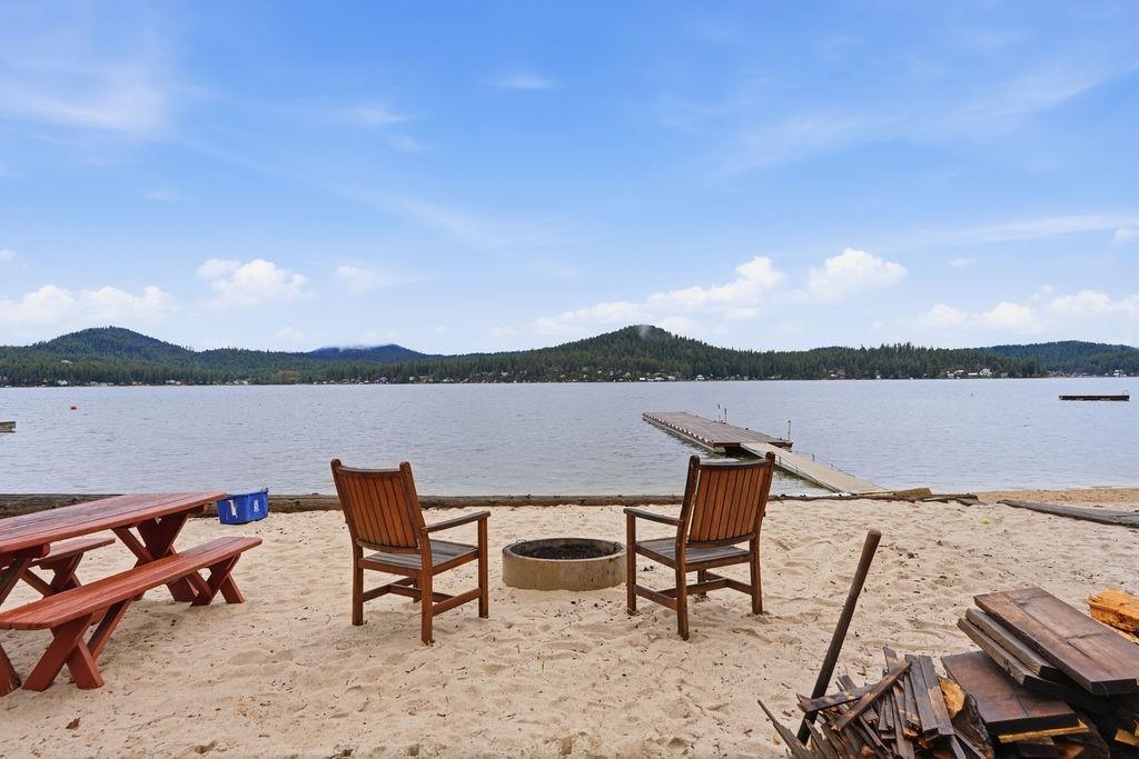 40390 Sunnyside Beach Road Loon Lake, WA 99148 - Photo 33 of 43