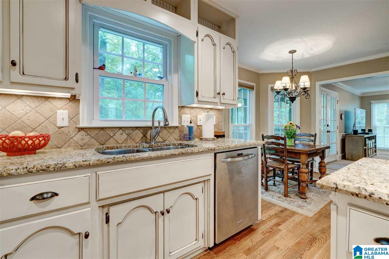 2040 Shagbark Road Birmingham, AL 35244 - Photo 13 of 45