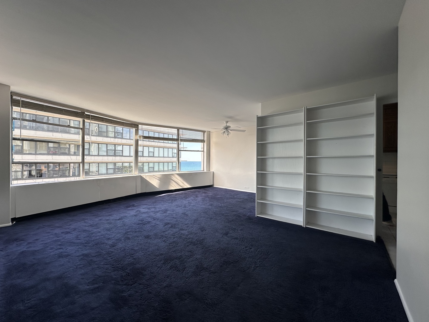 5757 North Sheridan Road, Unit 17C Chicago, IL 60660 - Photo 8 of 21
