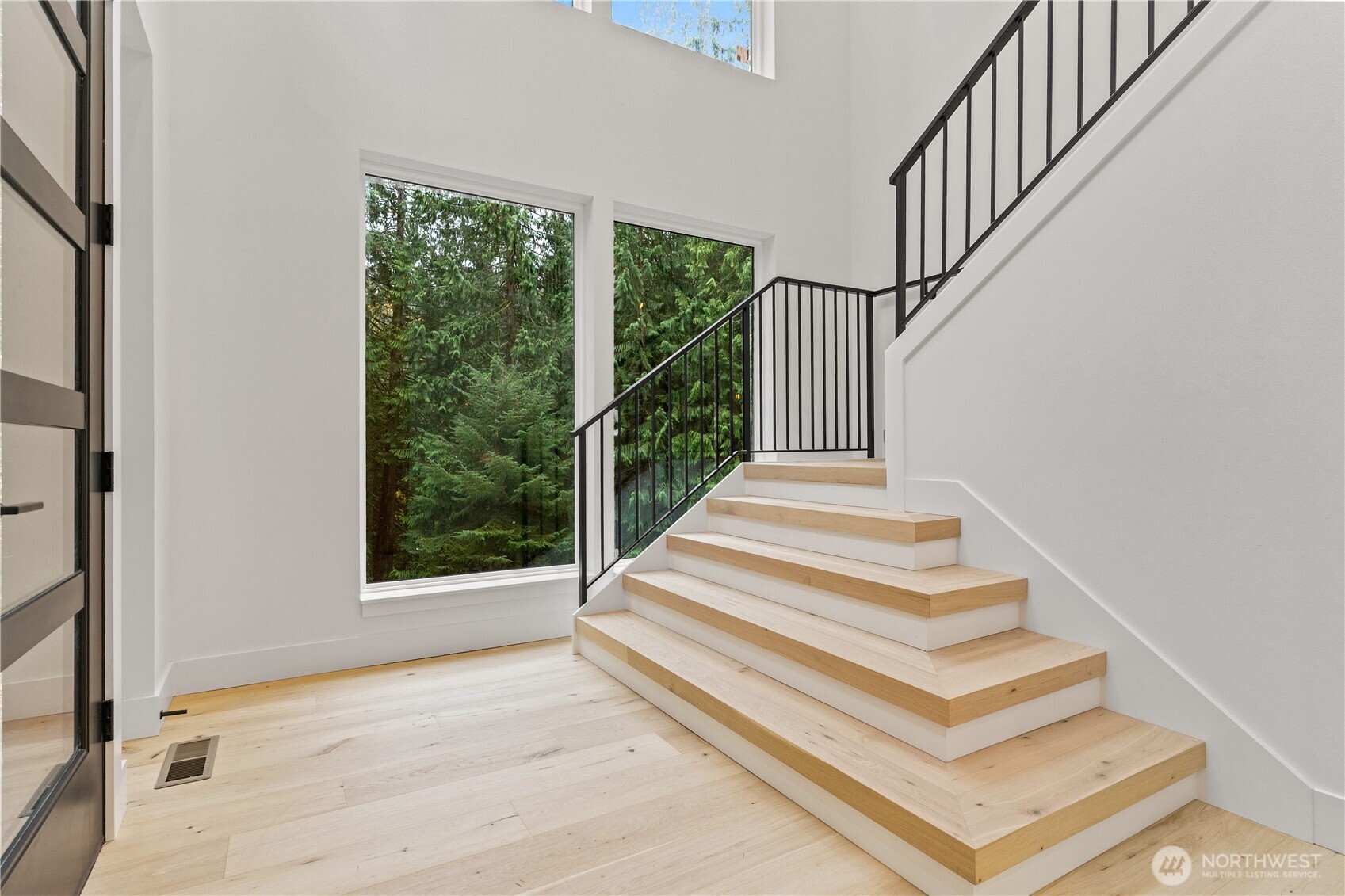 3 Acorn Place Bellingham, WA 98229 - Photo 3 of 35 a view of entryway