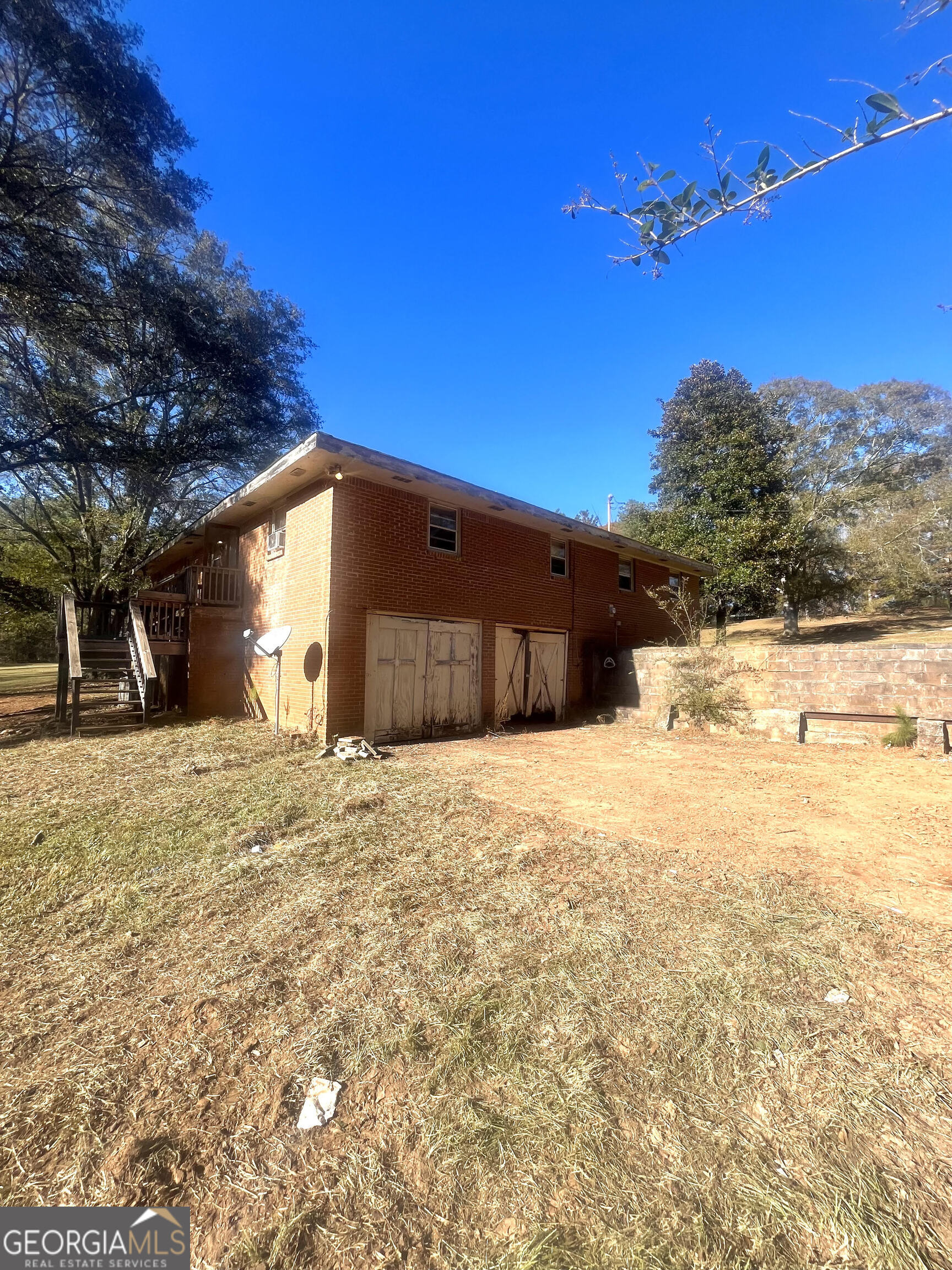 980 Grandma Branch Road Grantville, GA 30220 - Photo 25 of 33 a view of large house with a yard