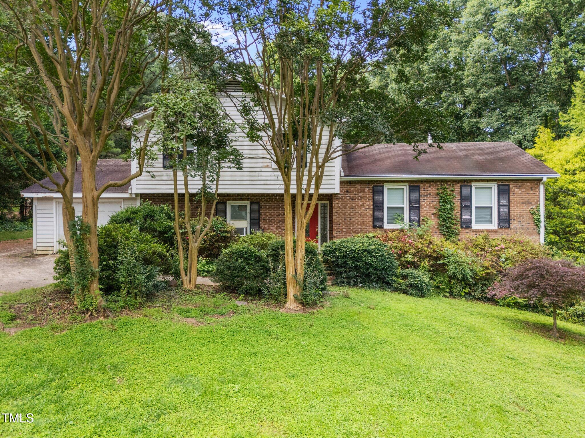 204 Chatterson Drive Raleigh, NC 27615 - Photo 3 of 40 3-web-or-mls-DJI_20250613085614_0769_D