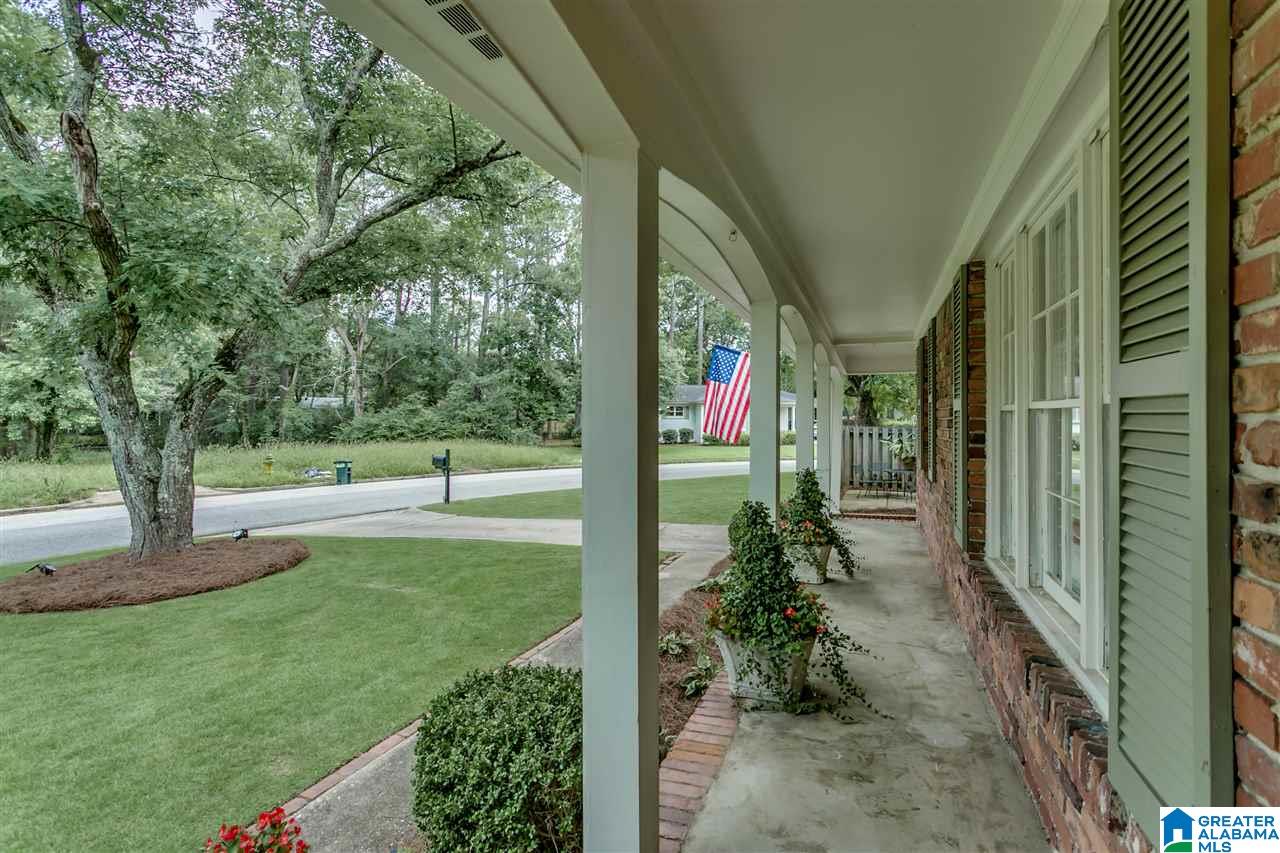 4226 MountainDale Road Birmingham, AL 35213 - Photo 5 of 37