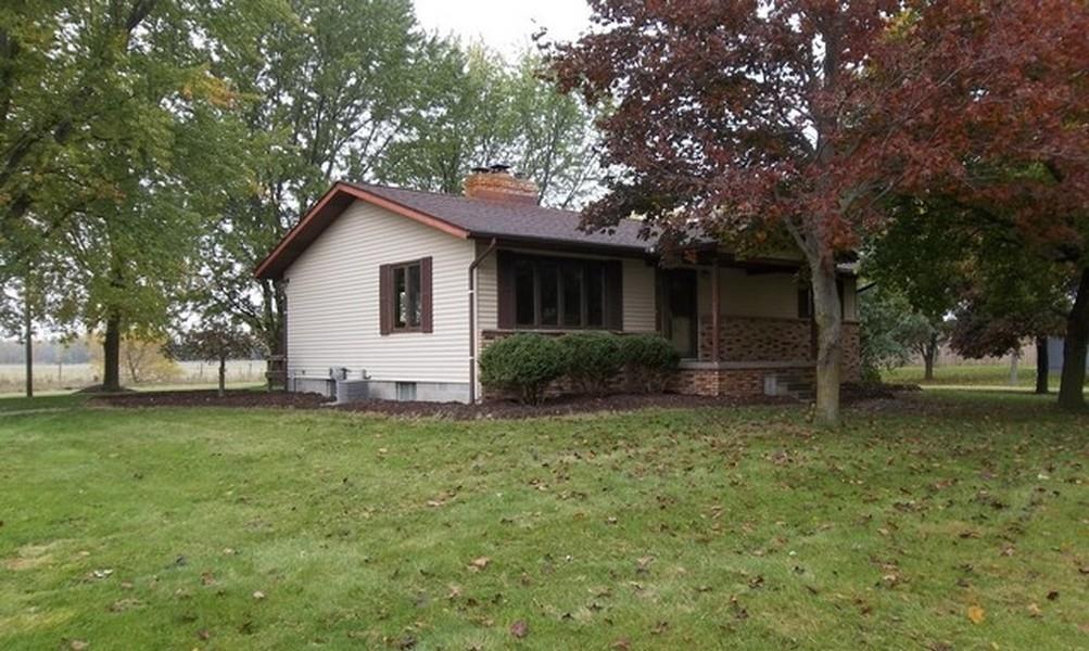 2404 South Nine Mile Road Kawkawlin, MI 48631 - Photo 20 of 21