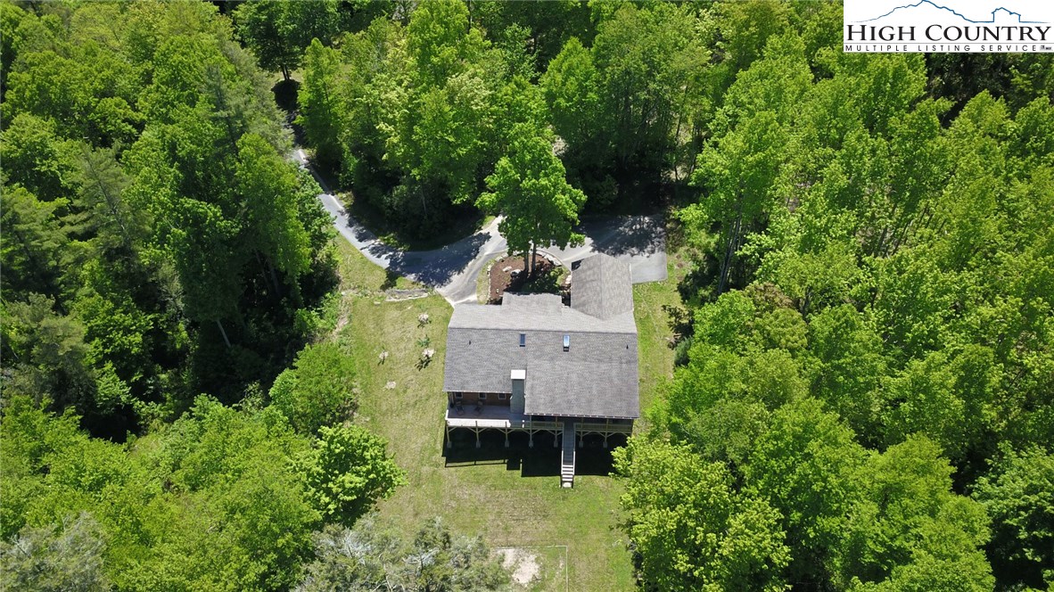 236 Smokey Mountain Road Boone, NC 28607 - Photo 3 of 44 Gallery Image 3