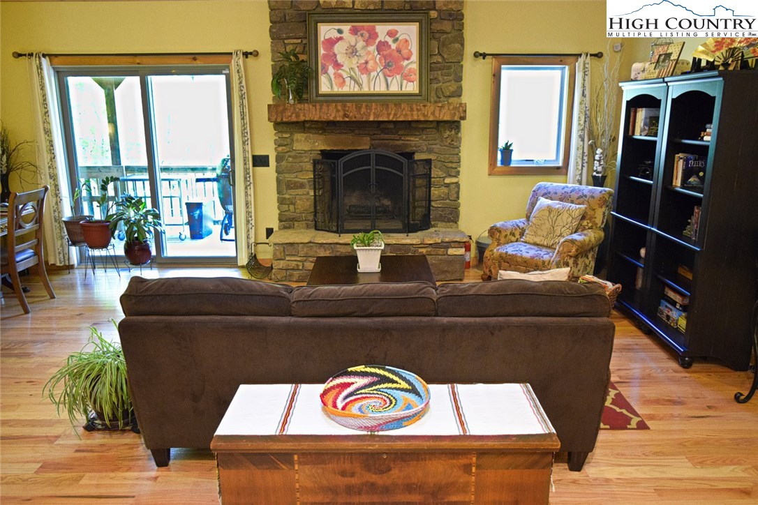 236 Smokey Mountain Road Boone, NC 28607 - Photo 5 of 44 Gallery Image 5