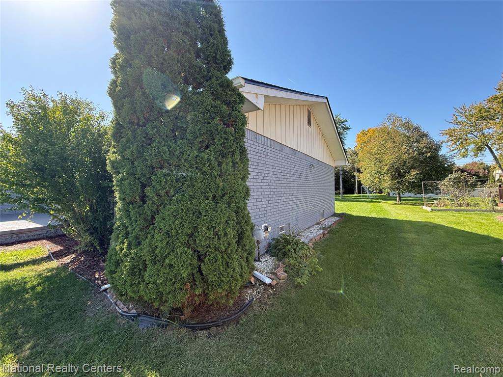 37625 Ryan Road Sterling Heights, MI 48310 - Photo 28 of 30 Gallery Image 28