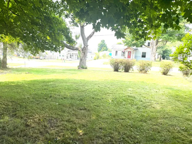 $173,000 | 313 West 6th Street, Evart, MI 49631