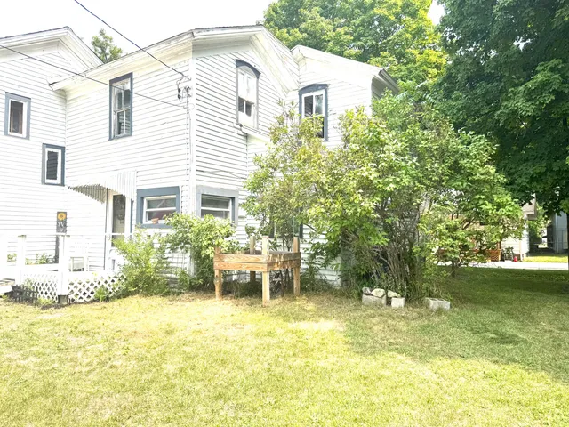 $173,000 | 313 West 6th Street, Evart, MI 49631