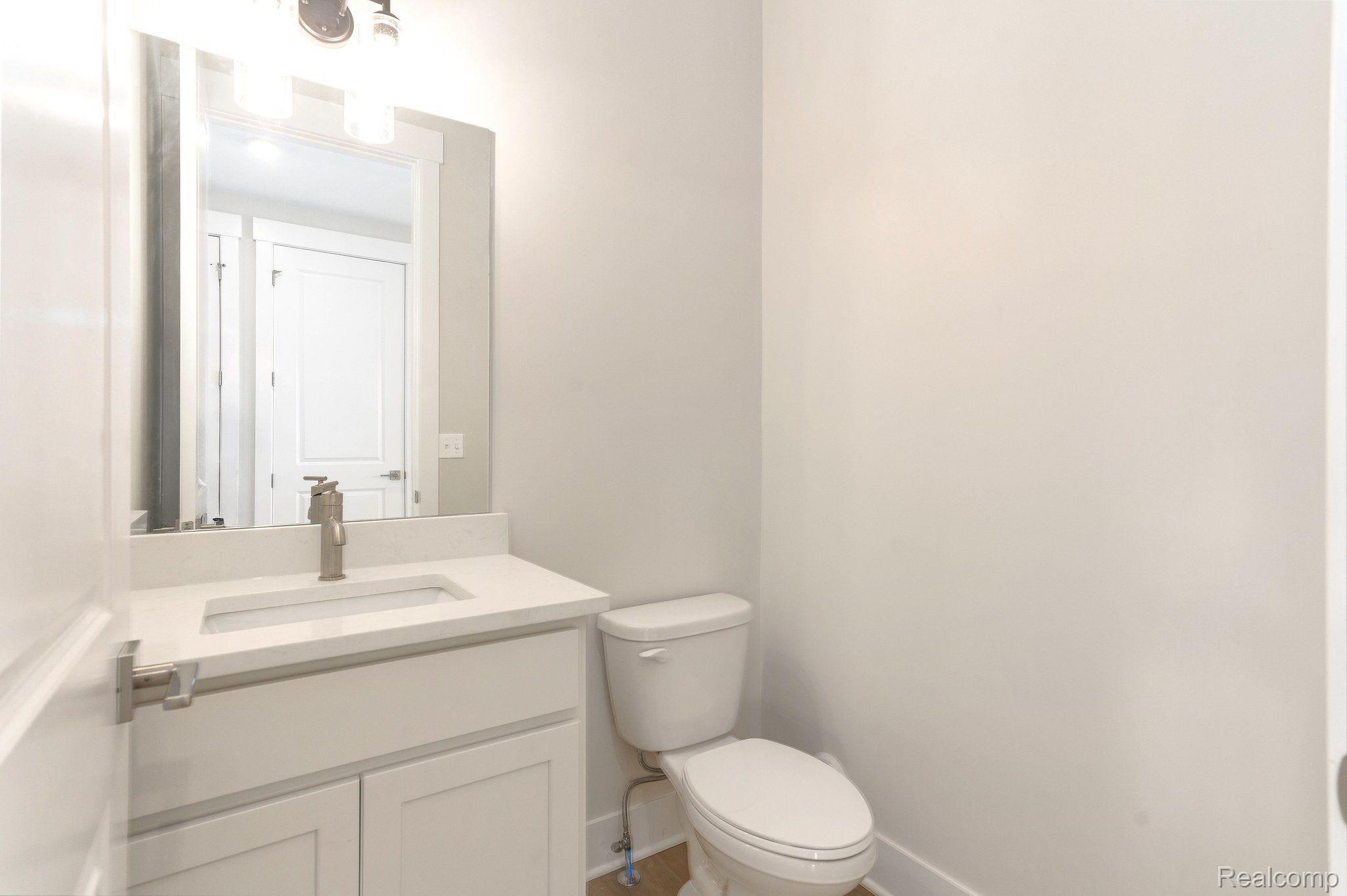 3320 Cedar Lake Road Howell, MI 48843 - Photo 8 of 34 Gallery Image 8