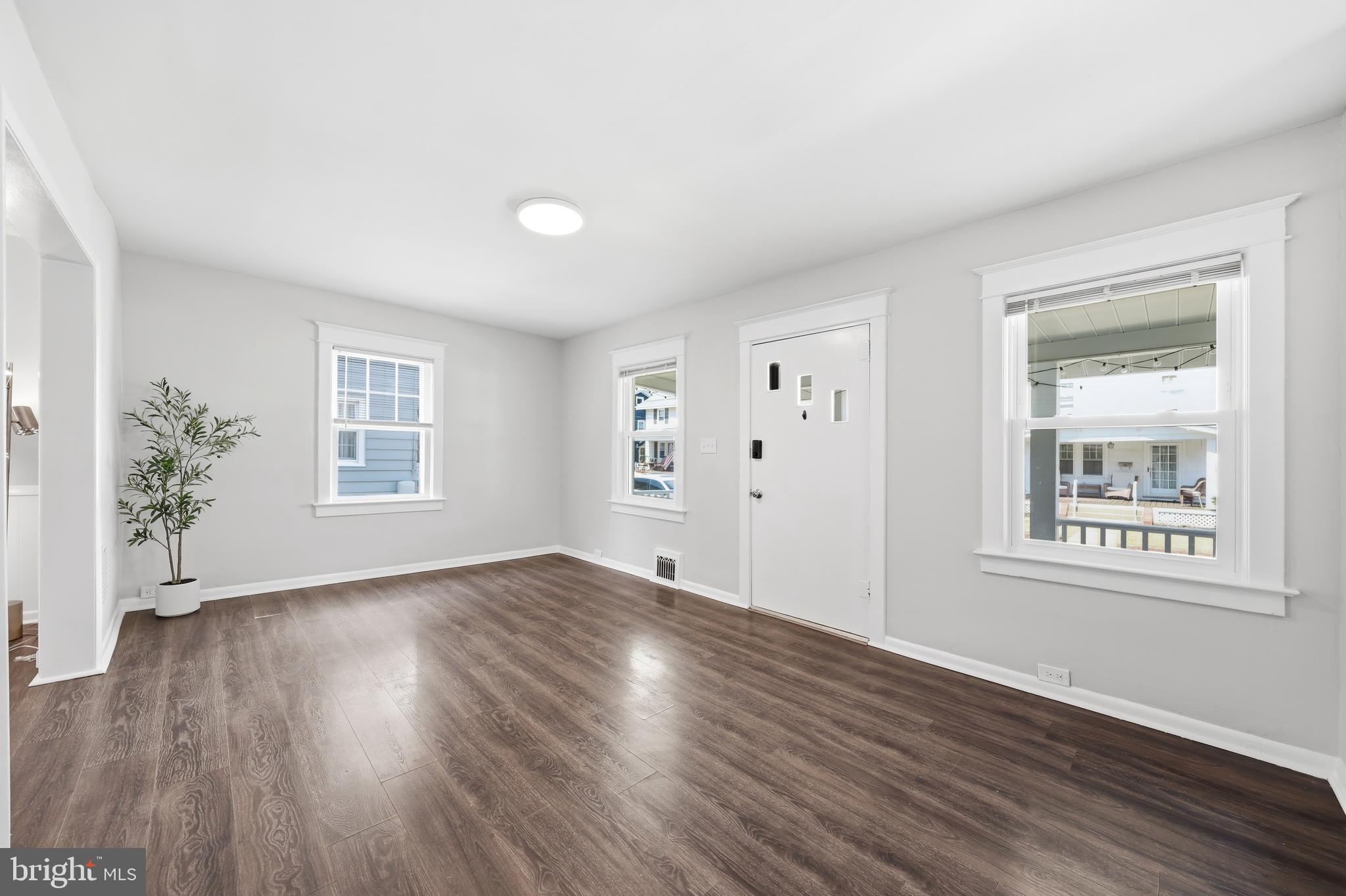 347 Harding Court Pitman, NJ 08071 - Photo 13 of 41