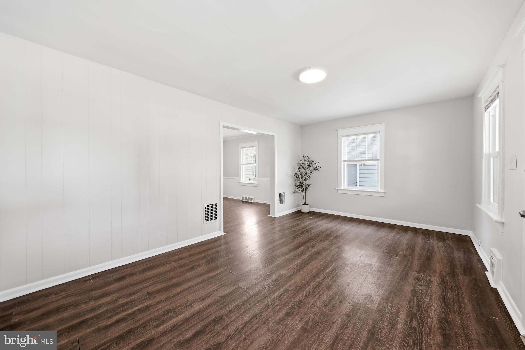 347 Harding Court Pitman, NJ 08071 - Photo 14 of 41