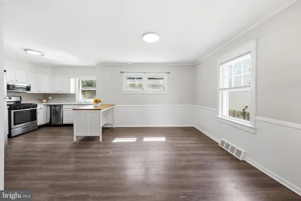 $345,000 | 347 Harding Court, Pitman, NJ 08071
