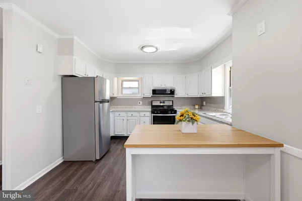 $345,000 | 347 Harding Court, Pitman, NJ 08071