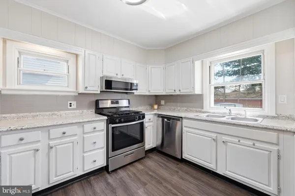 $345,000 | 347 Harding Court, Pitman, NJ 08071