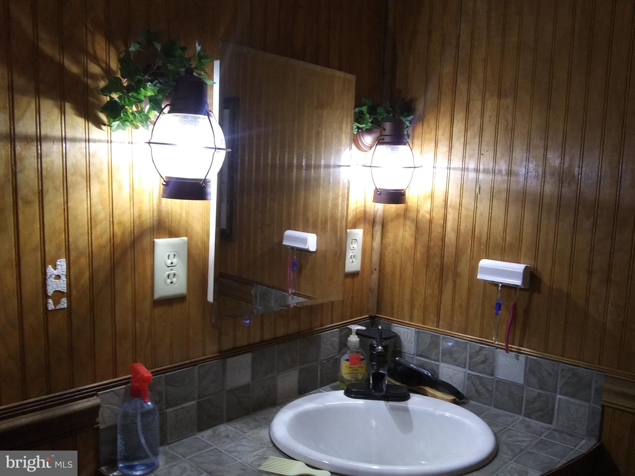 26 East Ruddle Street Coaldale, PA 18218 - Photo 22 of 30