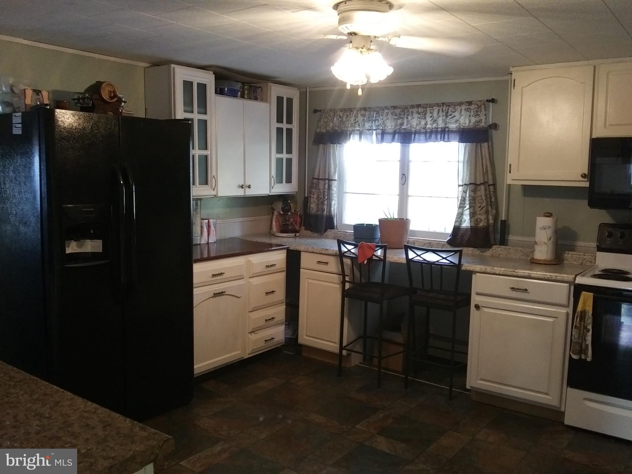 26 East Ruddle Street Coaldale, PA 18218 - Photo 8 of 30