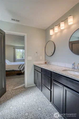 $549,000 | 280 West Newberry Lane, Elma, WA 98541