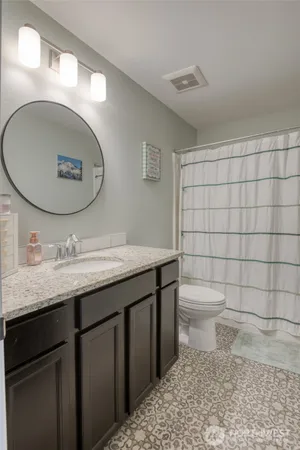 $549,000 | 280 West Newberry Lane, Elma, WA 98541