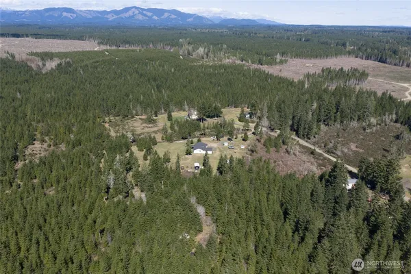 $549,000 | 280 West Newberry Lane, Elma, WA 98541