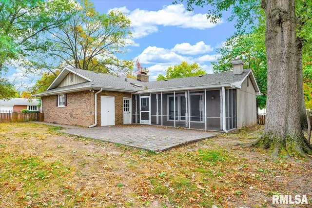 $243,500 | 619 North Hushaw Avenue, Chillicothe, IL 61523