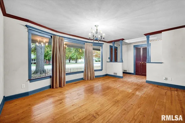 $243,500 | 619 North Hushaw Avenue, Chillicothe, IL 61523