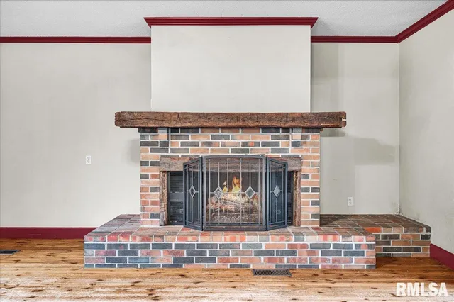 $243,500 | 619 North Hushaw Avenue, Chillicothe, IL 61523