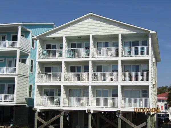 $1,500 | 909 South Ocean Boulevard, Unit 103, North Myrtle Beach, SC 29582