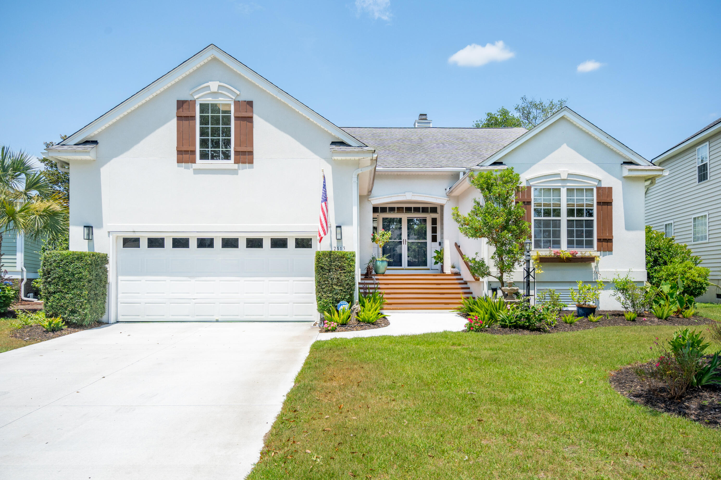 2513 Bent Tree Lane Mount Pleasant, SC 29464 - Photo 2 of 61 2513BentTreeLn-KeenEyeMarketing-001