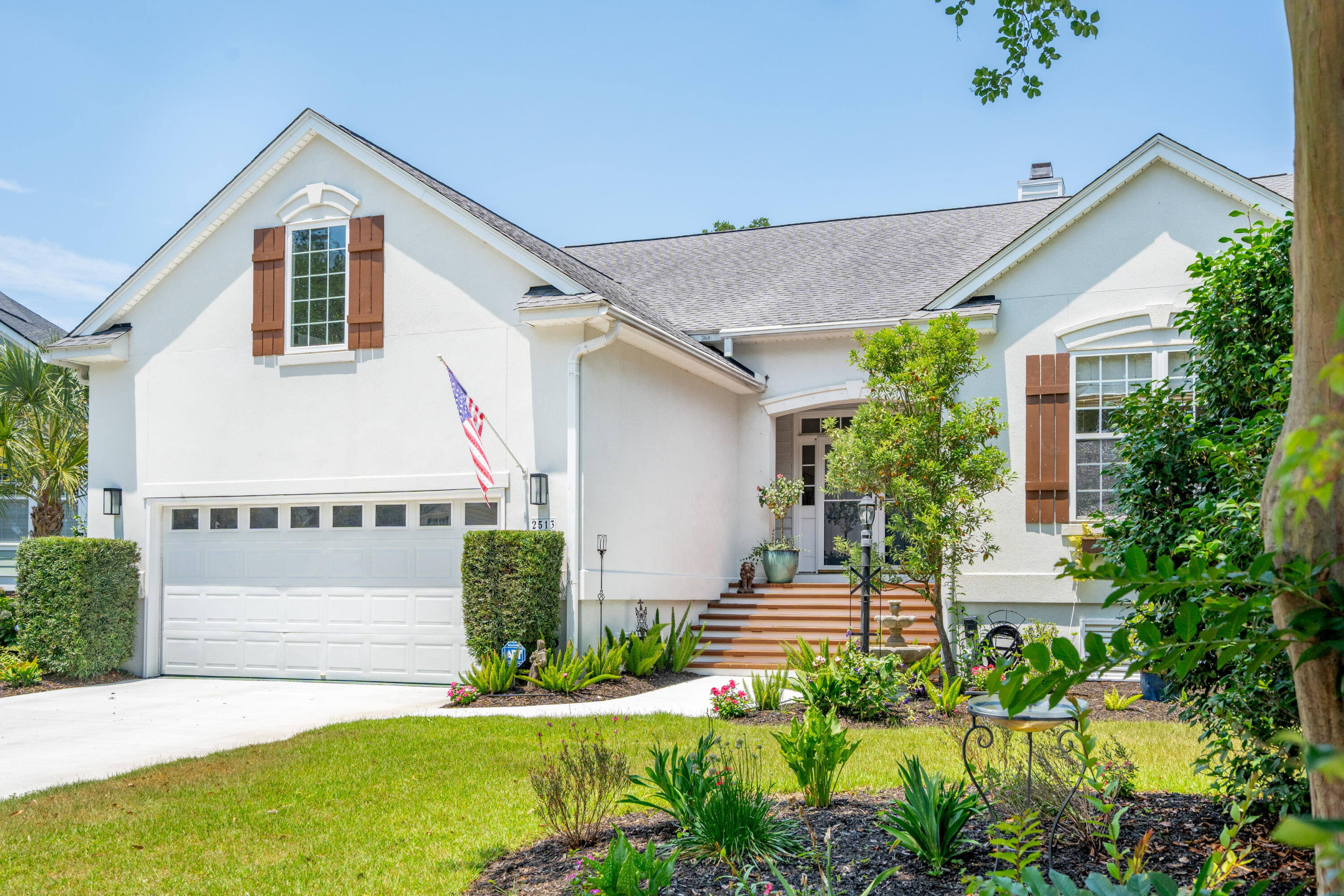 2513 Bent Tree Lane Mount Pleasant, SC 29464 - Photo 4 of 61 2513BentTreeLn-KeenEyeMarketing-003
